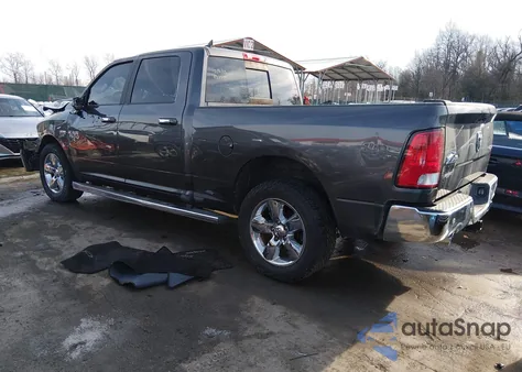 2018 Ram 1500 Big Horn 4X4 6'4 Box z USA, uszkodzony, nr VIN 1C6RR7TTXJS138413